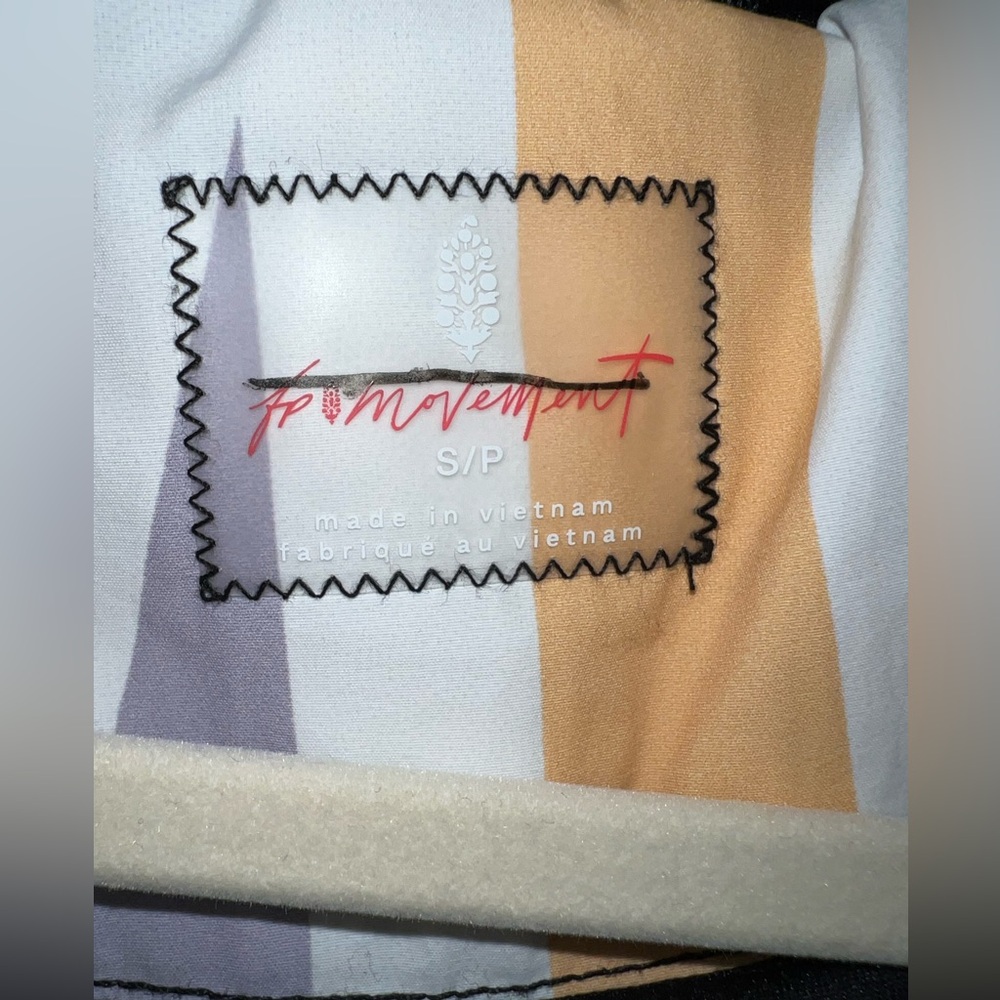 FP Movement Singin In The Rain Printed Packable Jacket - Picture 13 of 15